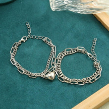 Fashion Frill Couple Heart Bracelet for Lovers in Silver Valentine Gift